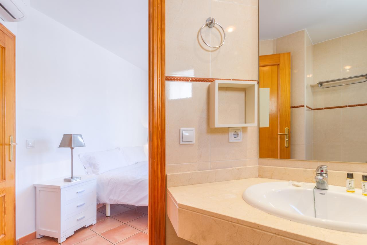 Rooms Cozy House Ses Salines  Bagian luar foto